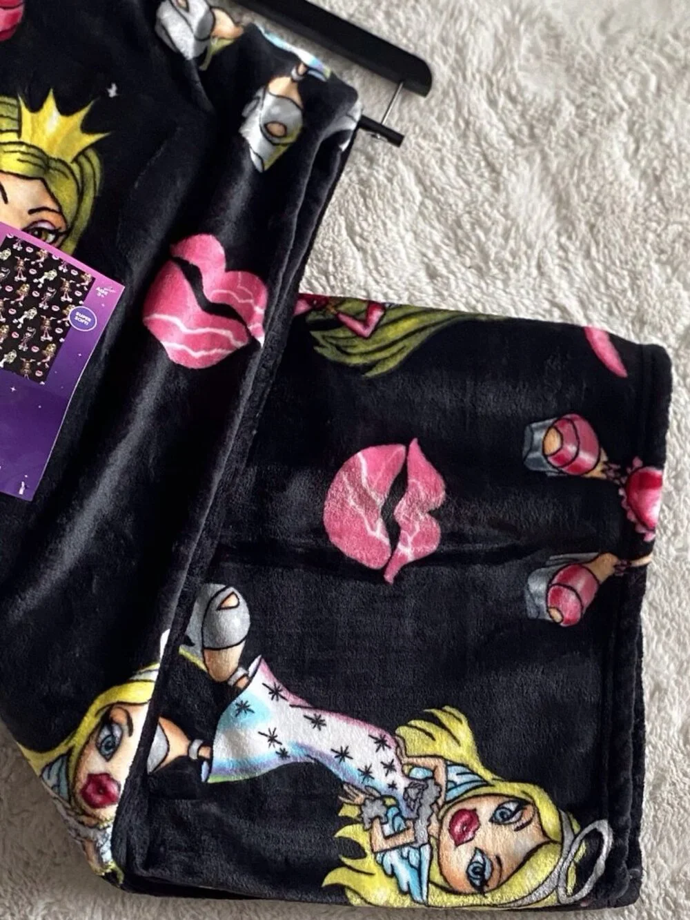 BRATZ Dolls Plush Halloween Throw Blanket 50x70 Black Jade Cloe Sasha Yasmin NEW